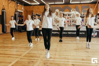 В России вырос спрос на услуги фитнес-тренеров и интерес к физкультуре