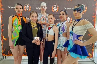Тверские спортсменки завоевала 11 медалей на фестивале воздушных искусств «Жара67»