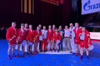 Сборная самбистов Твери впервые завоевала серебро международного турнира «Победа»