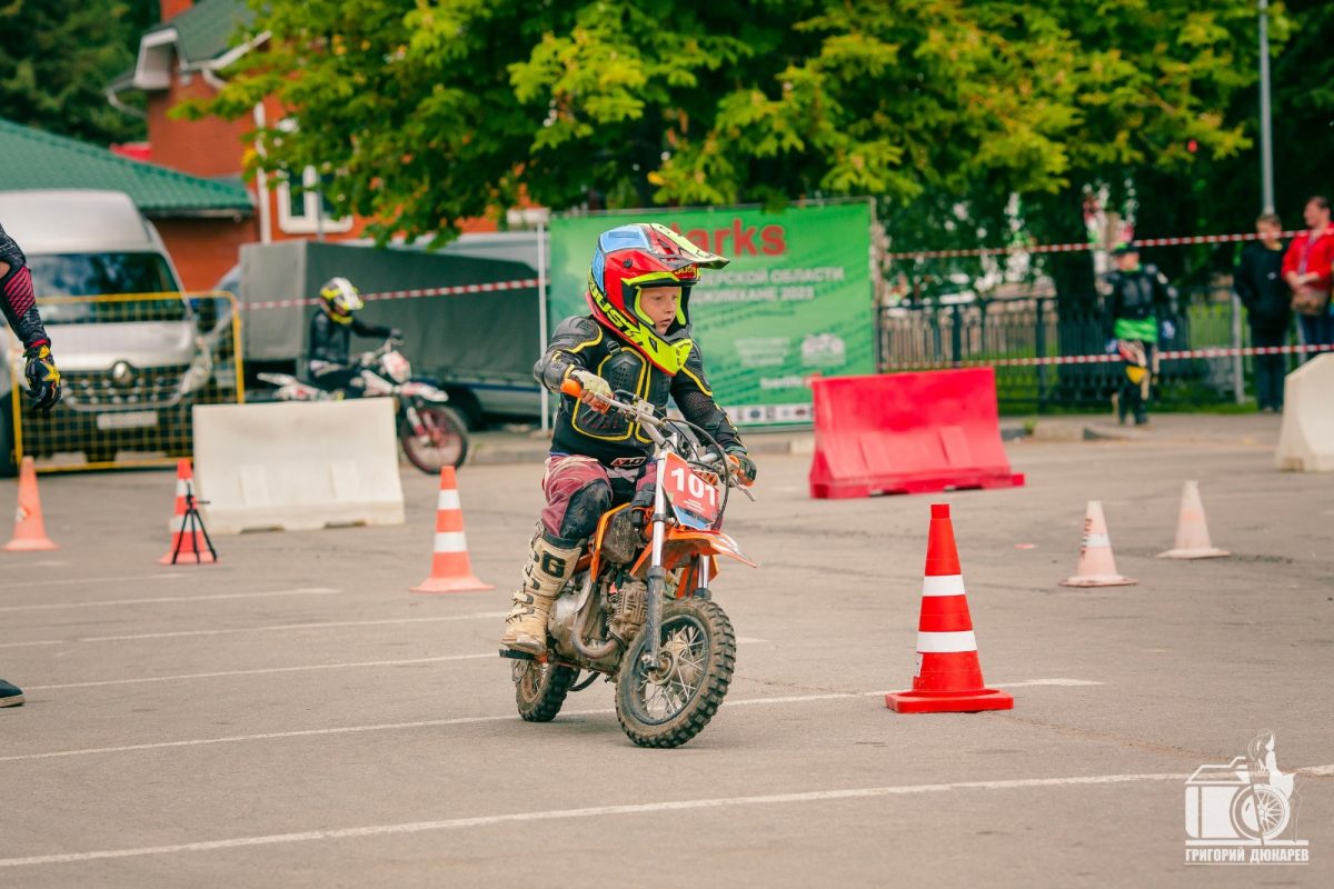 На Центральной площади Конакова выступят мотофигуристы