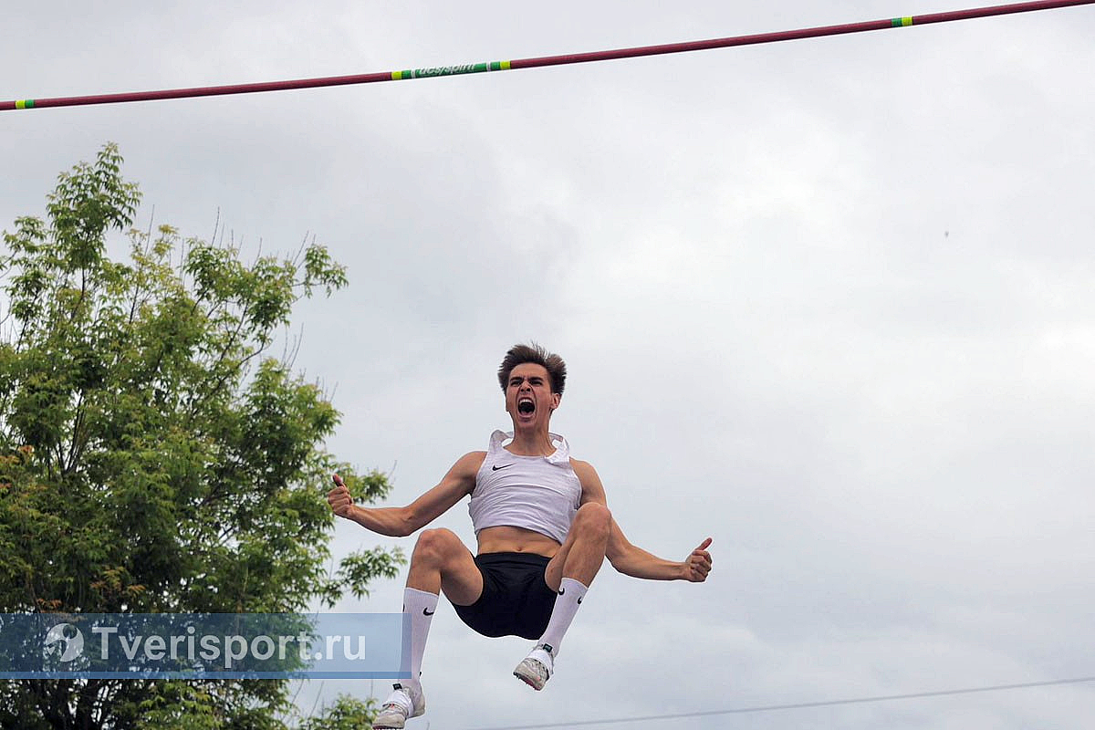 Легкоатлетка из Тверской области с личным рекордом допрыгнула до медали Athletics League