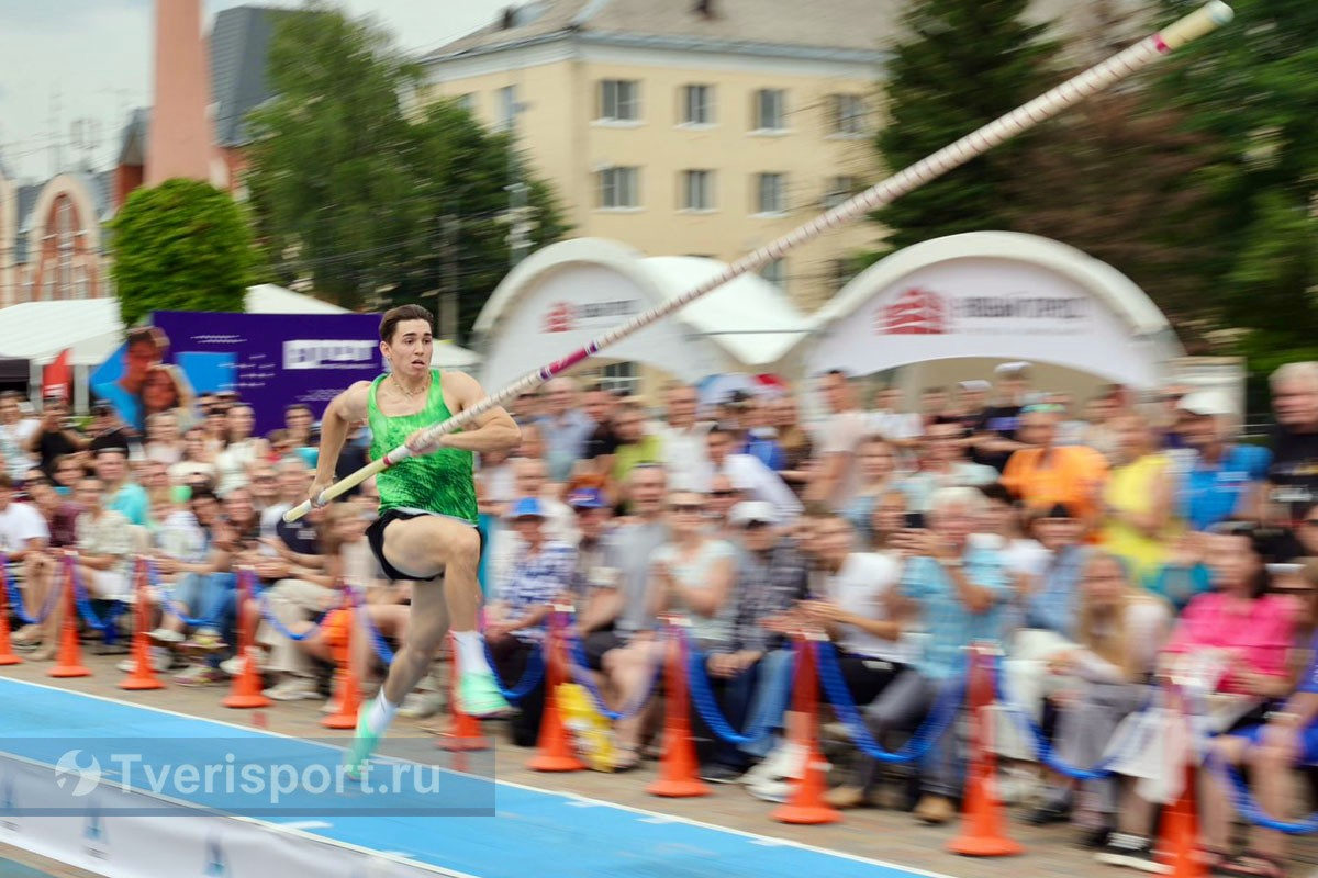 Легкоатлетка из Тверской области с личным рекордом допрыгнула до медали Athletics League