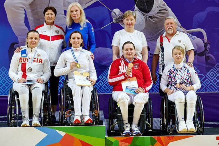 Виктория Бойкова собрала полный комплект наград на чемпионате России по фехтованию на колясках