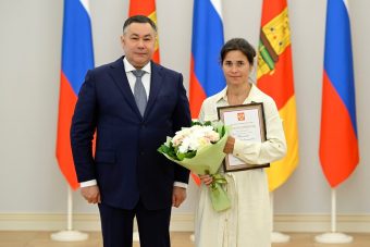 Тверскому тренеру по лыжным гонкам вручили Благодарность Президента России