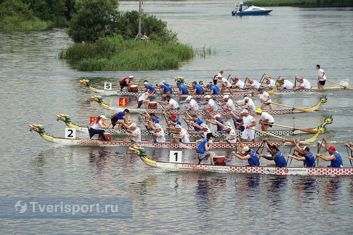 152 (11)