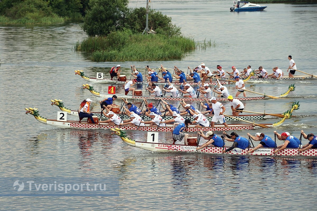 153 (9)