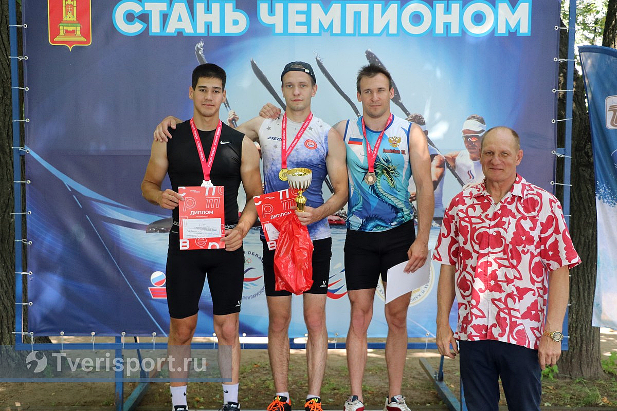 В Твери гребцы поспорили за призы чемпионки и призеров Олимпийских игр