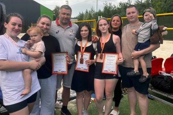 Спортсменки Тверской области завоевали три медали на чемпионате России по пляжной борьбе