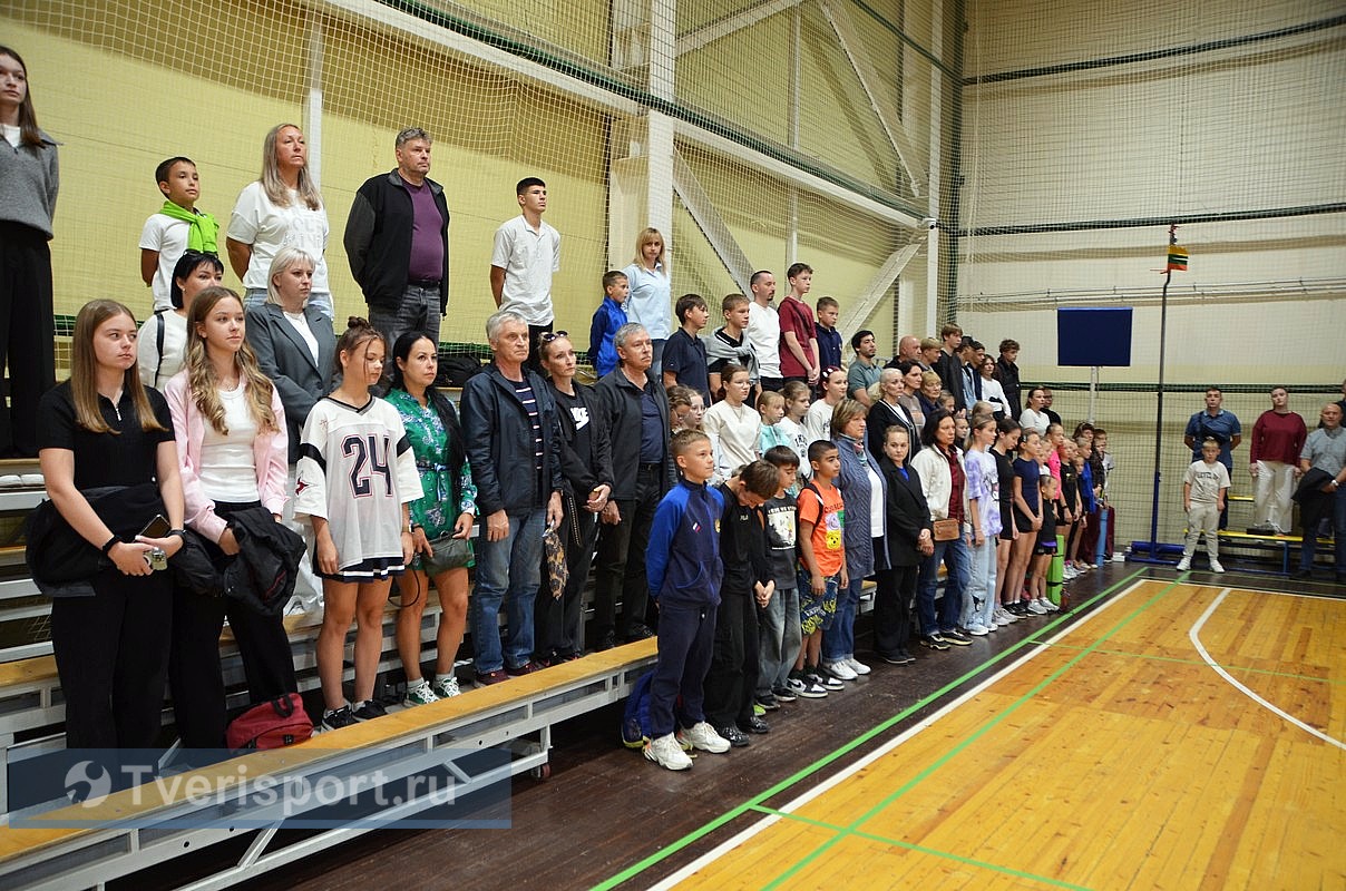 В Твери провели волейбольный матч, посвященный Дню солидарности в борьбе с терроризмом