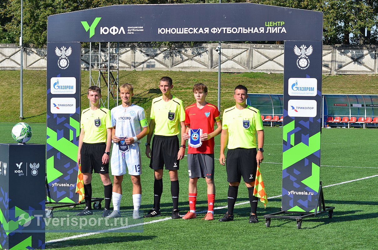 Команда с характером: тверские футболисты отыгрались после «форы» в два мяча