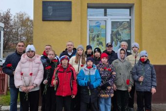 В Твери почтили память величайшего спортсмена и тренера В Твери почтили память величайшего спортсмена и тренера