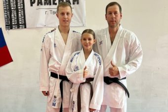 Сочинение в стихах Александры Назолиной о тренере по каратэ Дмитрии Березкине