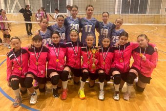 Волейболистки Калязина стали триумфаторами первенства области Волейболистки Калязина стали триумфаторами первенства области