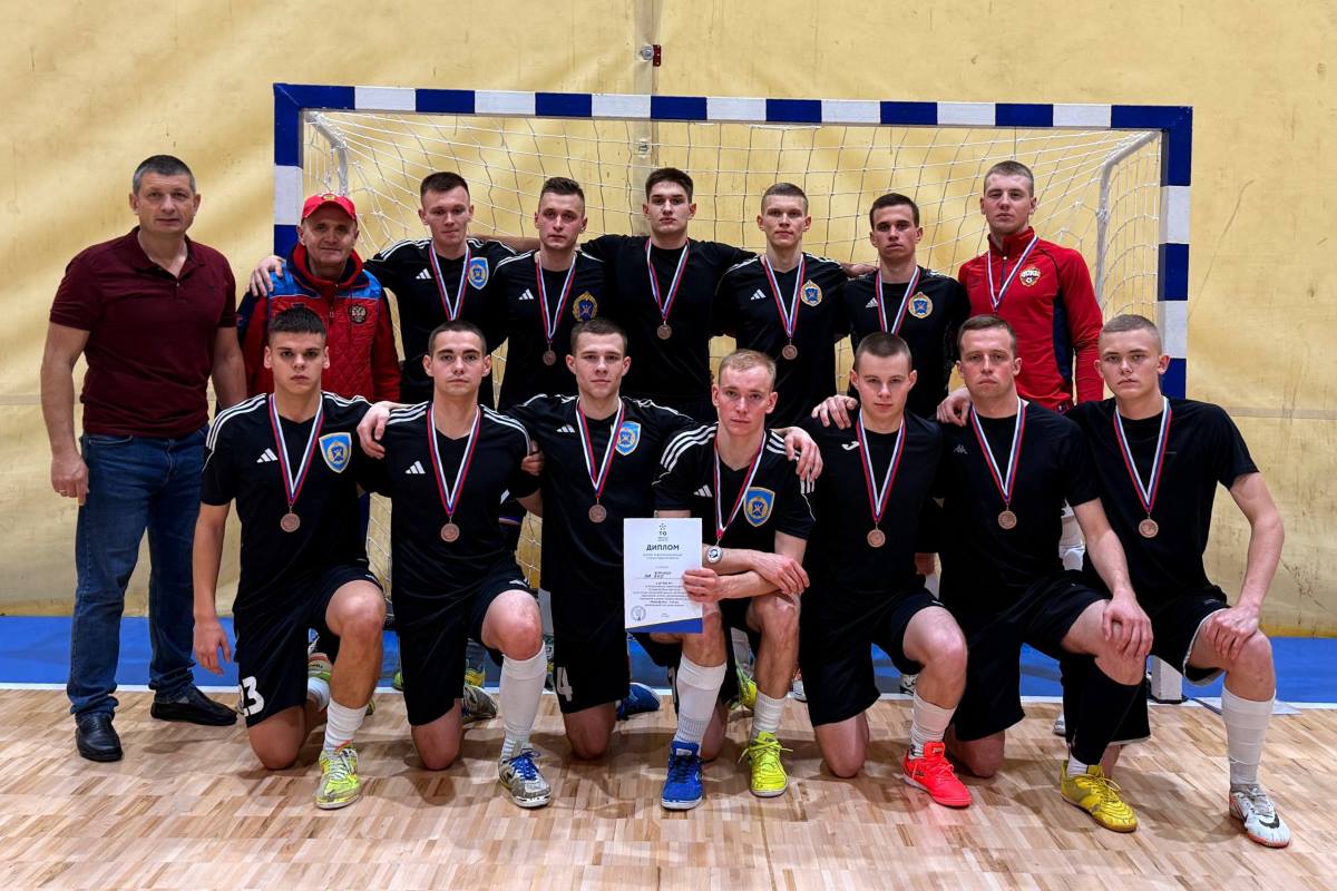 Команды ТвГУ оформили золотой дубль на областном турнире по мини-футболу