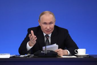 Владимир Путин: «Все соревнования, на которых присваиваются разряды, должны быть бесплатными» Владимир Путин: «Все соревнования, на которых присваиваются разряды, должны быть бесплатными»