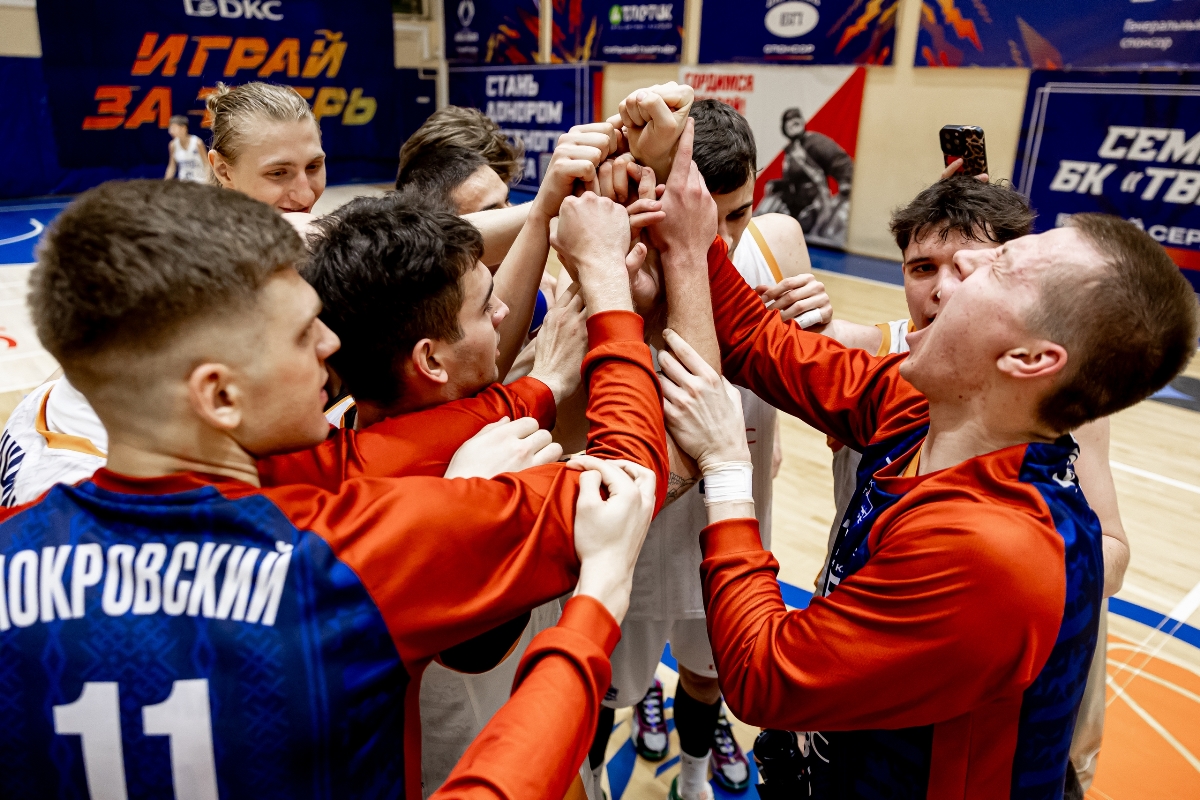 Возвращение капитана тверские «тигры» отметили двумя победами над принципиальным соперником