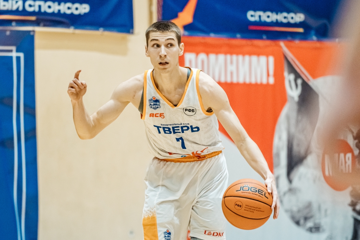 Константин Новиков помог БК «Тверь» продлить победную серию в чемпионате ЦФО