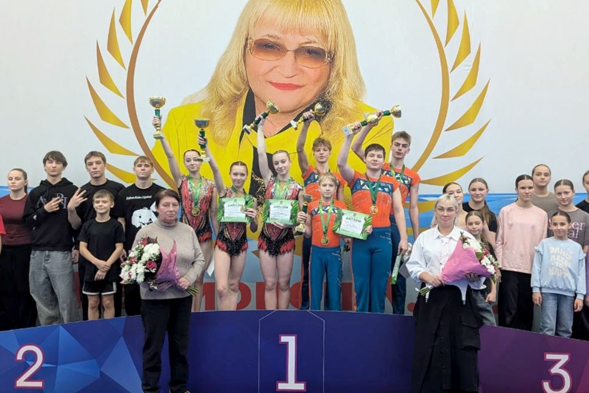 Тверские акробаты стали  победителями всероссийских соревнований