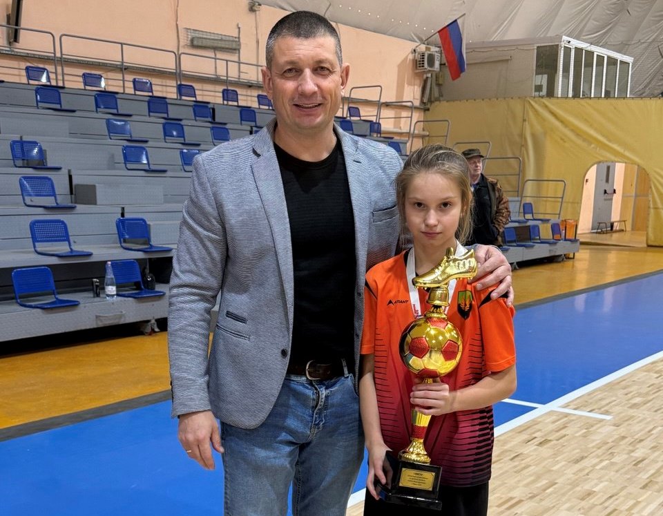 Девочки из сельской школы выиграли Кубок Верхневолжья по футзалу