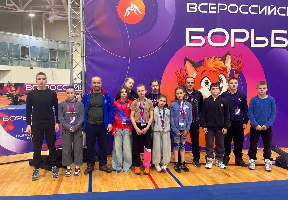 Девушки из Тверской области покорили пьедестал всероссийского фестиваля «Борьба в школу»