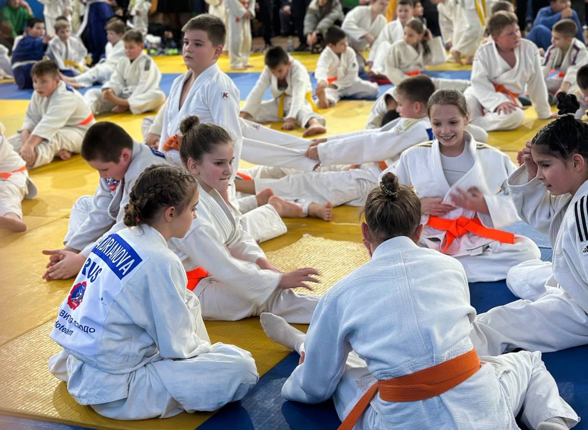 В Твери спортсмены из трех регионов поборолись за призы Центра развития дзюдо