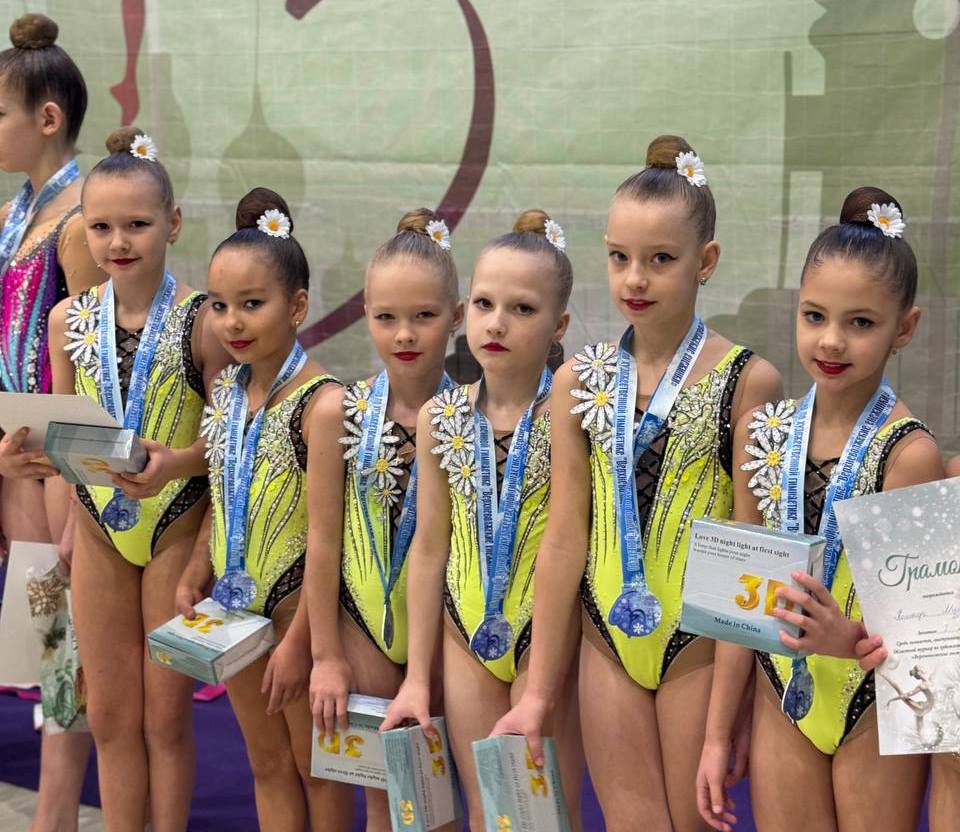 Гимнастки из пяти регионов выступили на турнире «Верхневолжские снежинки» в Тверской области