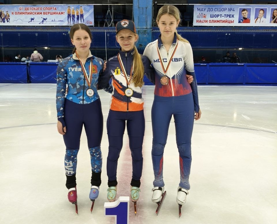Тверские шорт-трекисты вернулись с наградами из Рыбинска