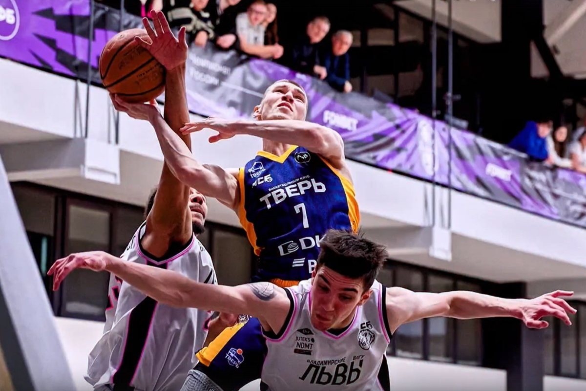 Тверские «тигры» начали новый год с гостевых побед над владимирскими «львами»