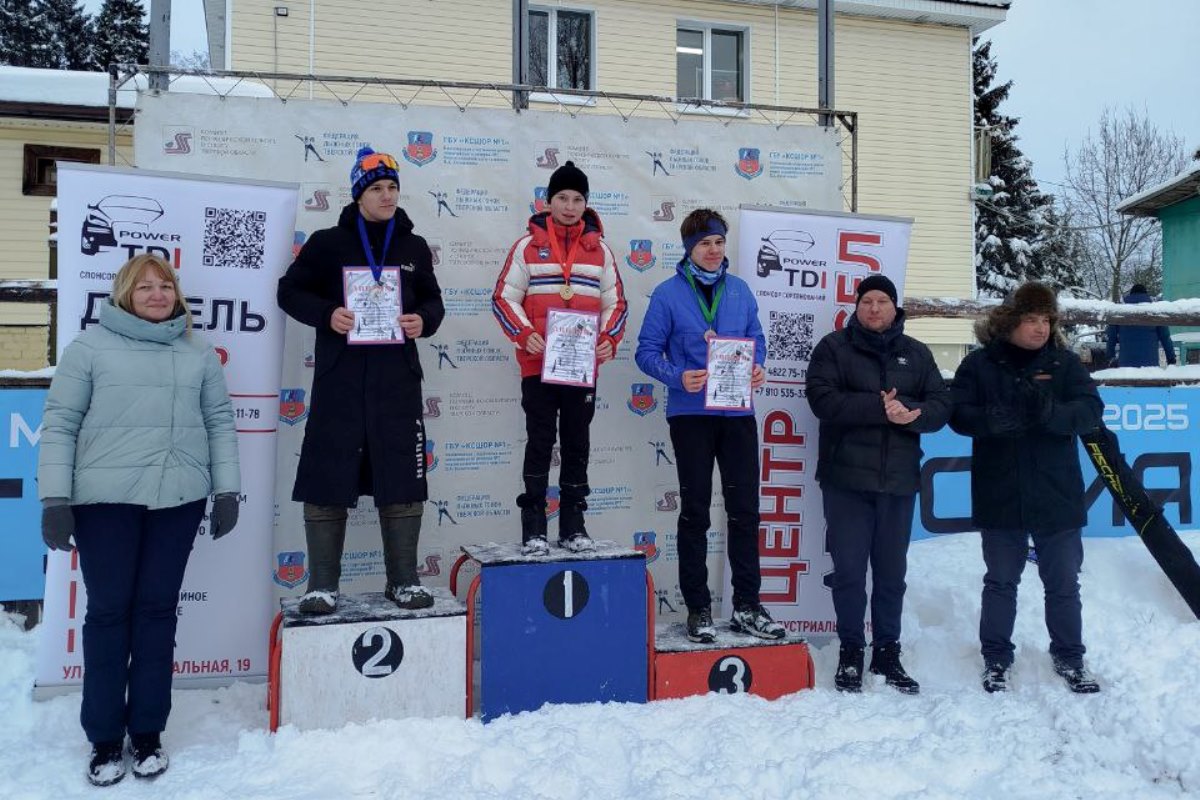 Младший брат Терентьевой и Непряевой готовится подхватить олимпийскую эстафету сестер