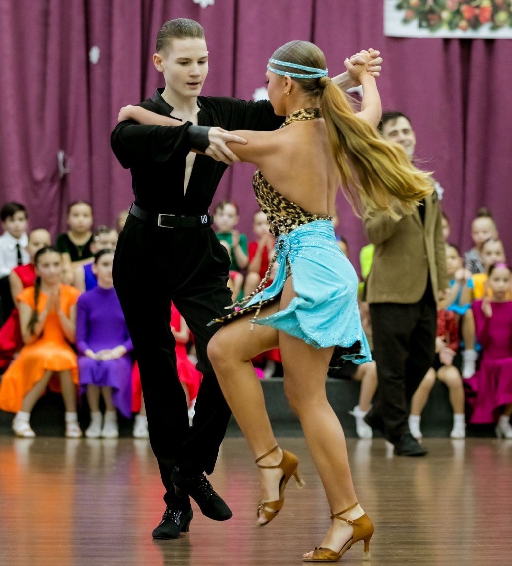Тверские танцоры завоевали 38 медалей на первом российском турнире 2026 года