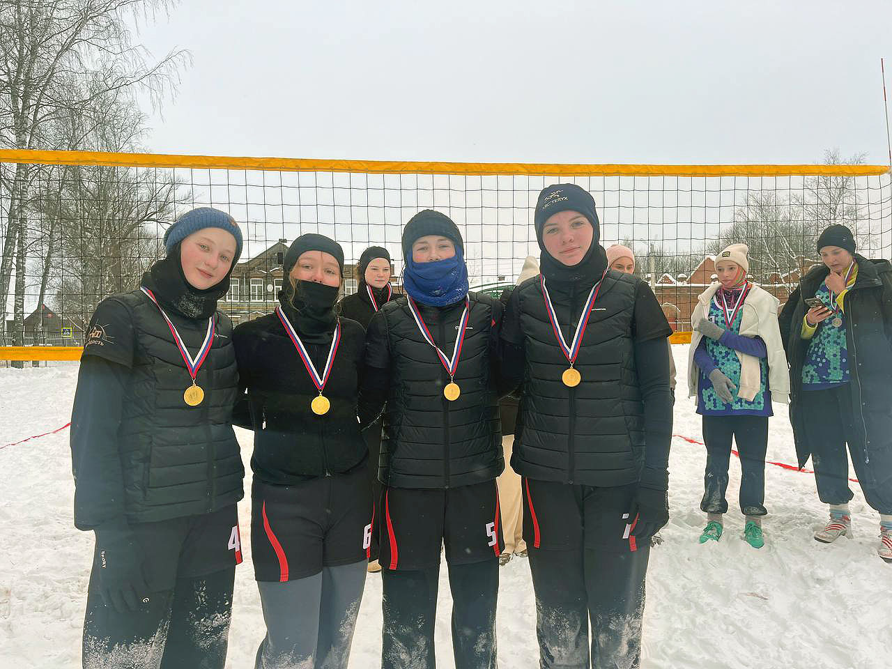 В Тверской области состоялся первый региональный чемпионат по волейболу на снегу