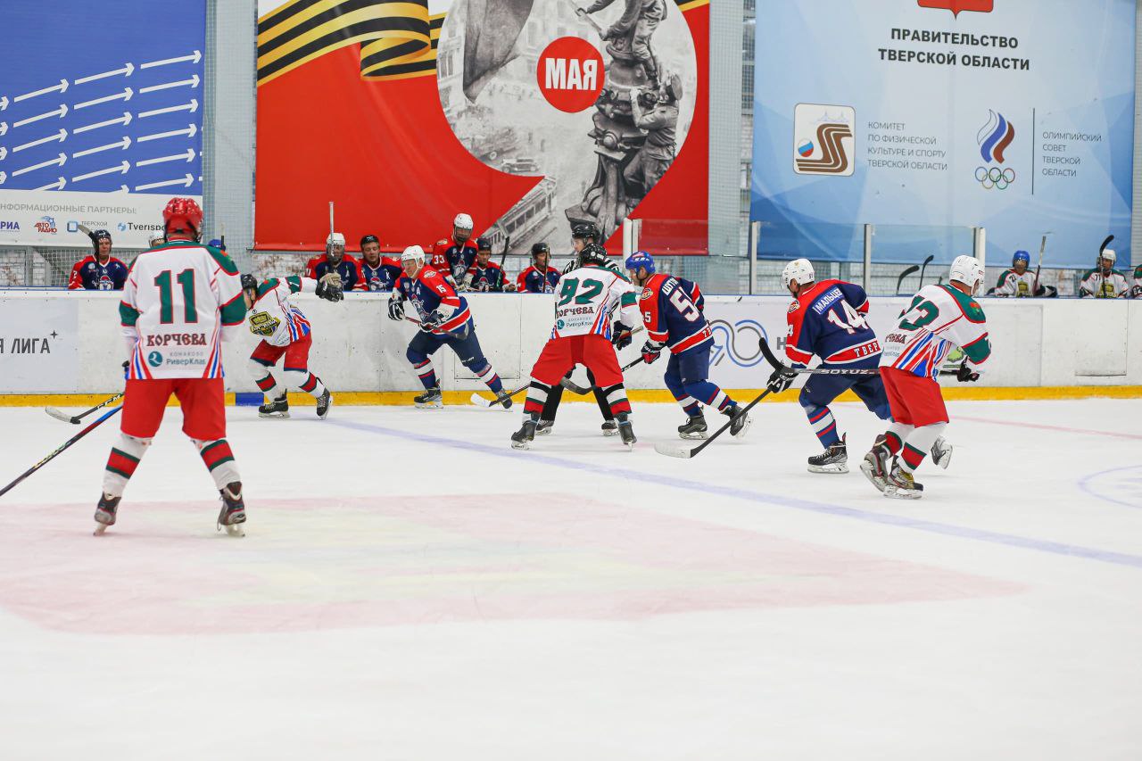 Конаковские хоккеисты ударно начали новый год