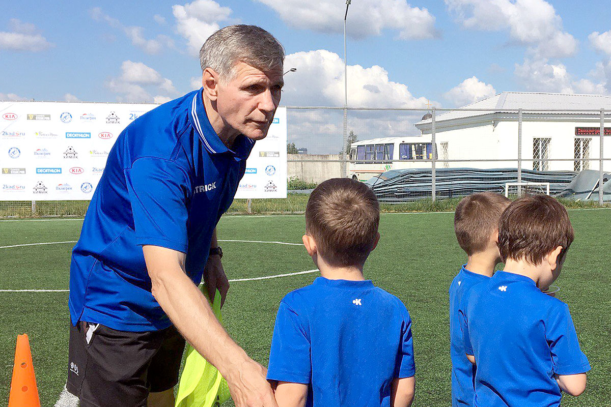 Мастер советского футбола Владимир Аксенов отмечает юбилей