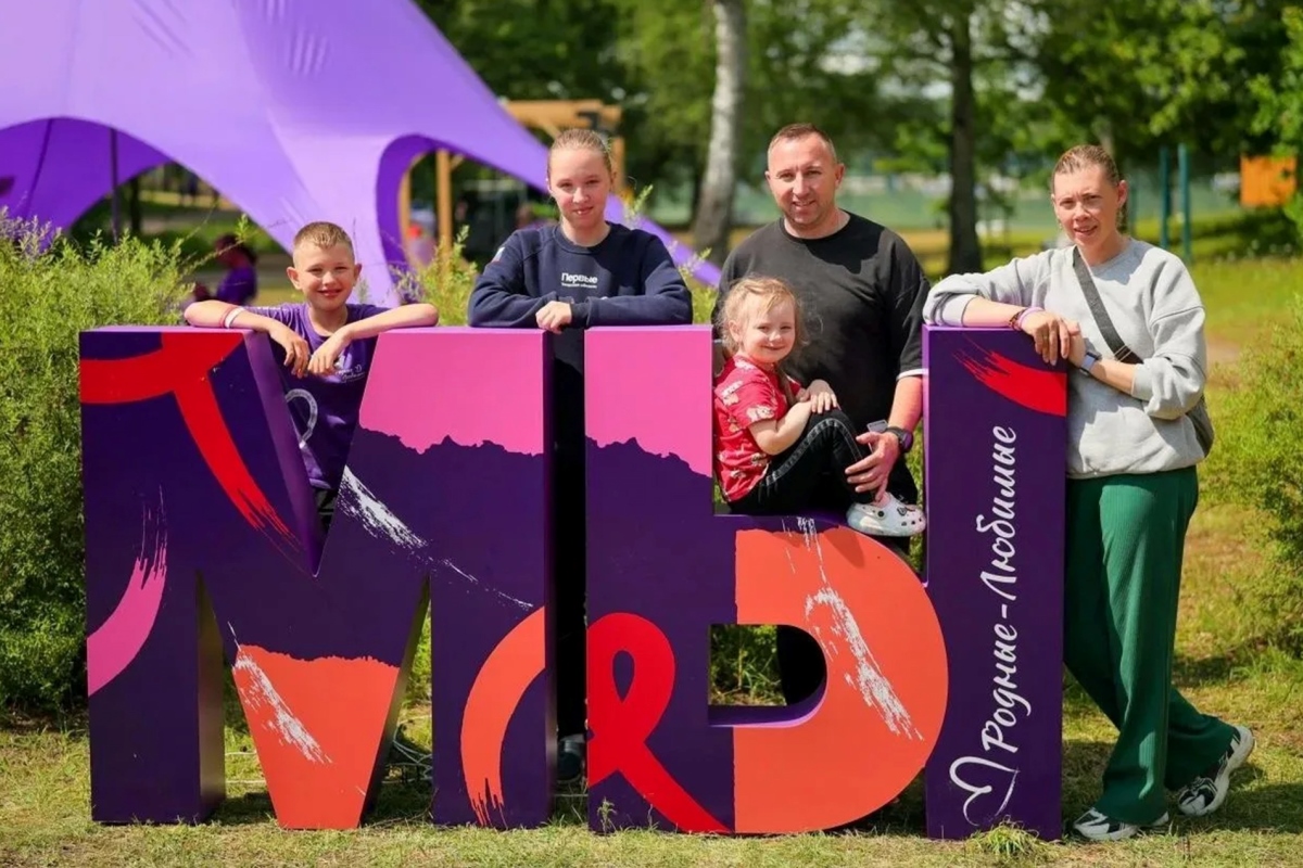 Спортивная семья Снежковых стала амбассадором сообщества «Родные – Любимые»