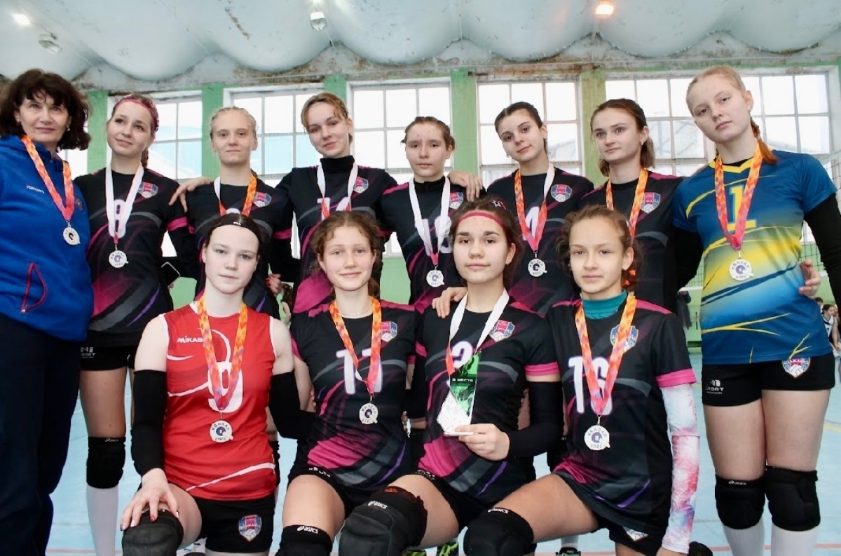 Тверские волейболистки начали новый год с наград всероссийской пробы