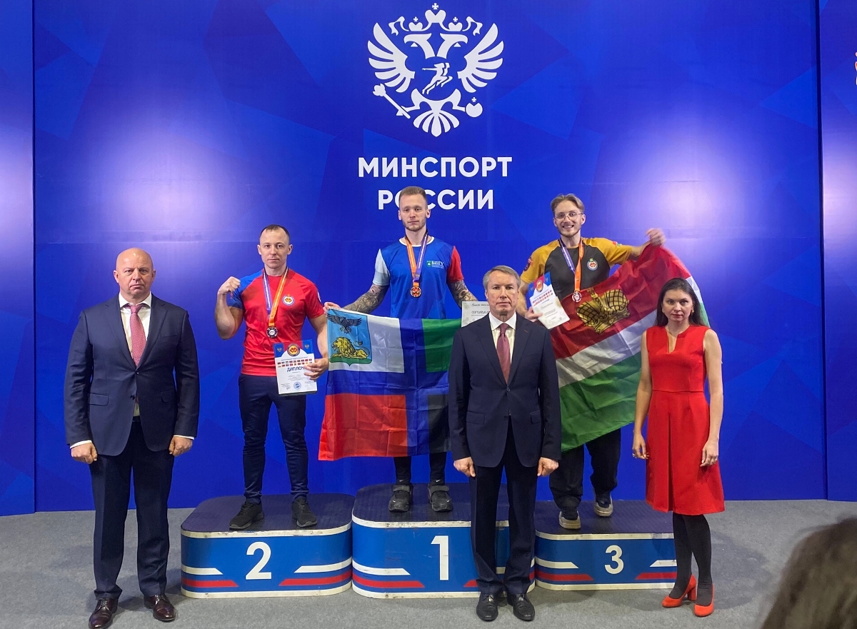 Тверские армрестлеры завоевали восемь медалей ЦФО