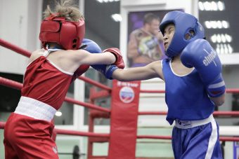 В Тверской области боксеры восьми регионов сразились в честь Дня защитника Отечества В Тверской области боксеры восьми регионов сразились в честь Дня защитника Отечества