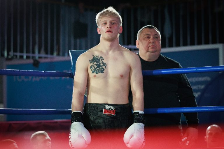 Боксер-профессионал из Тверской области одержал первую международную победу