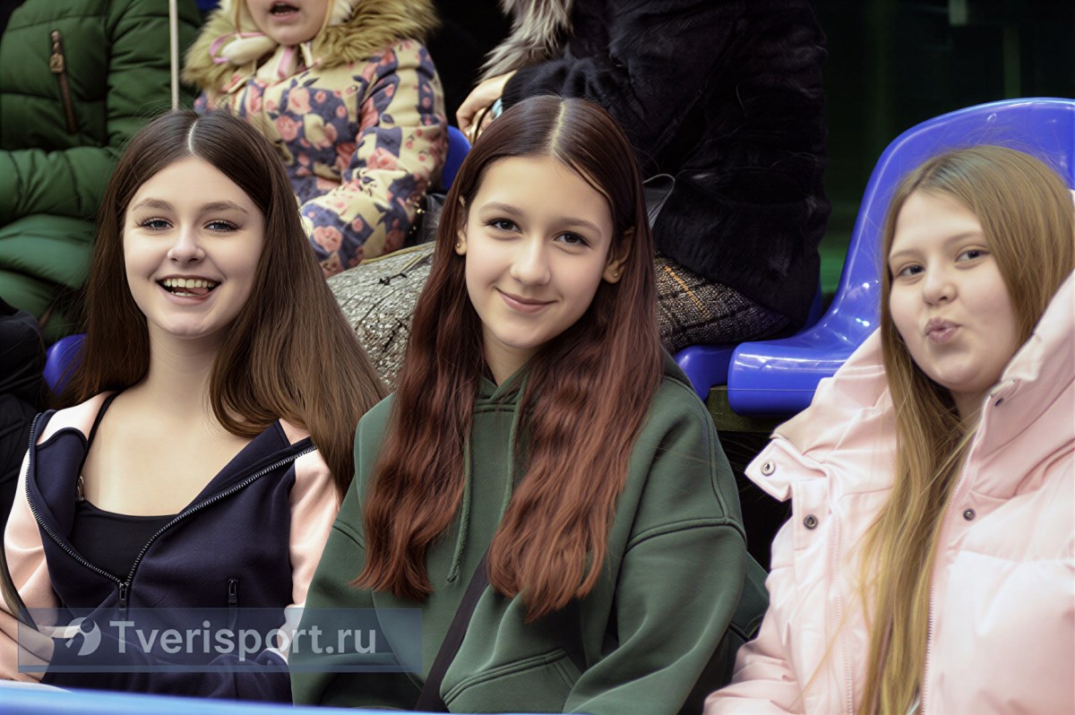 В Твери день зимних видов спорта принес рекорд на хоккейном матче