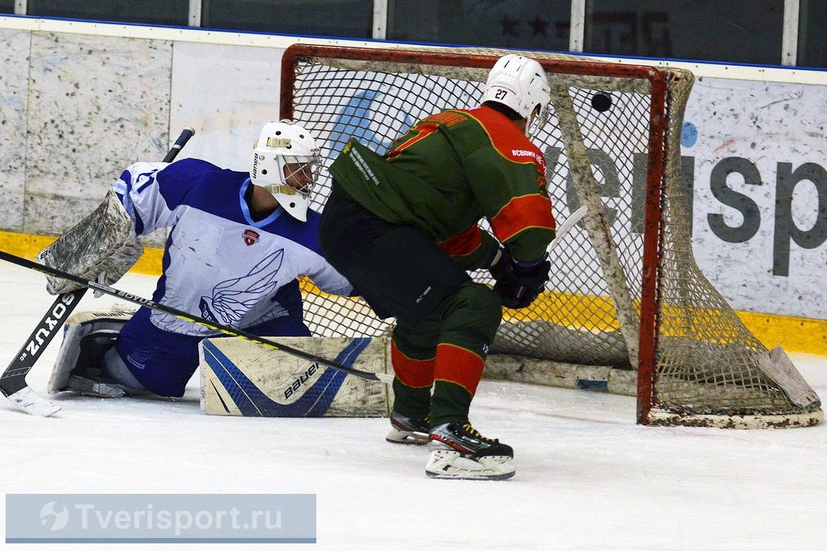 Хоккей для СВОих: опубликован фоторепортаж с благотворительного матча в Твери