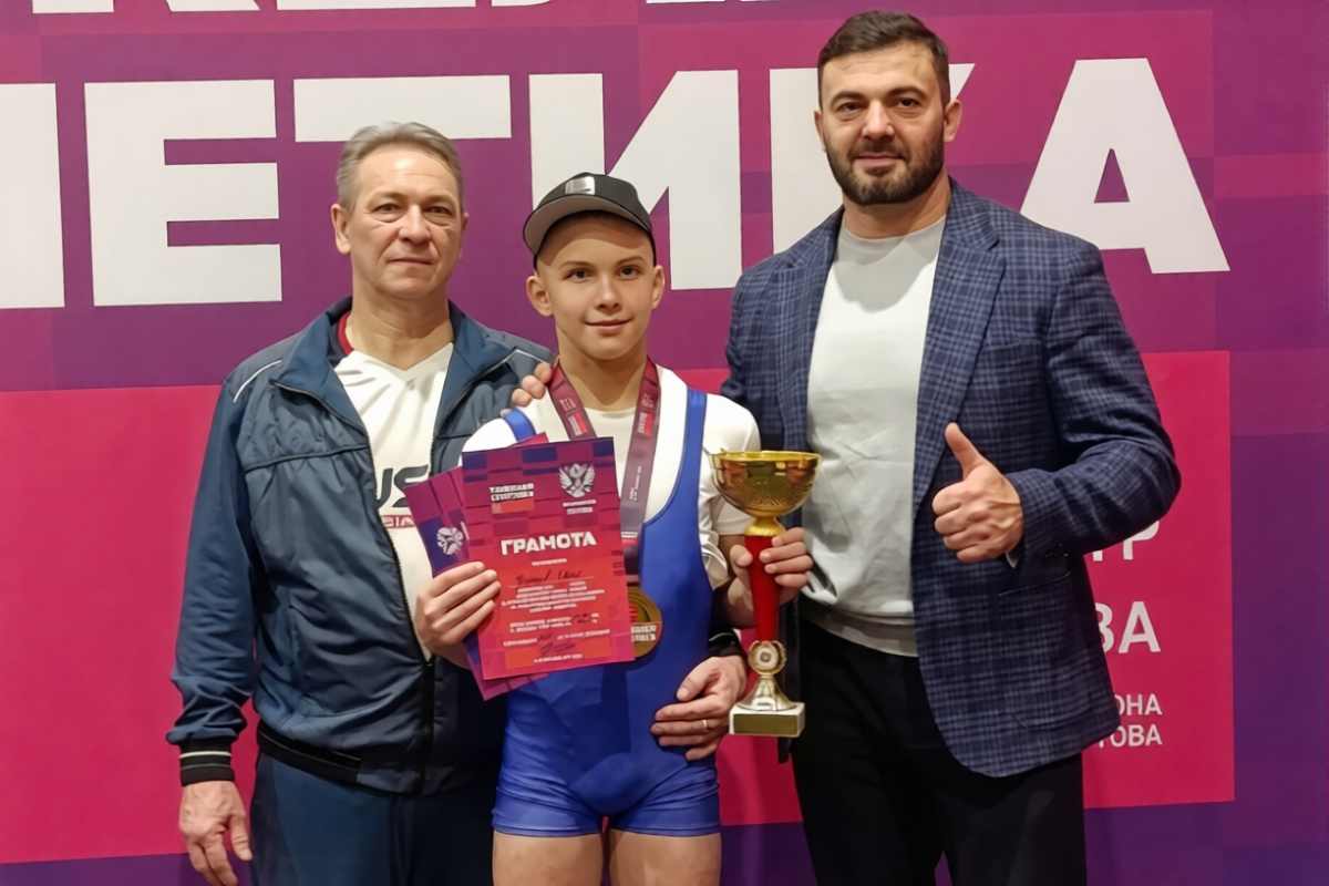 Школьник из Тверской области стал рекордсменом всероссийских соревнований по тяжелой атлетике