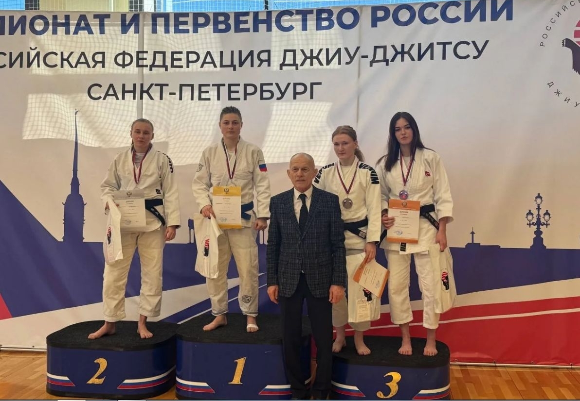 Представители «Семьи года» в Тверской области стали чемпионами России по джиу-джитсу