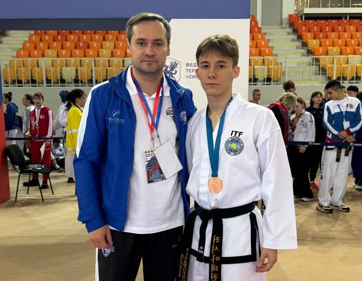 Тхэквондисты Тверской области покорили пьедестал чемпионата и первенства России