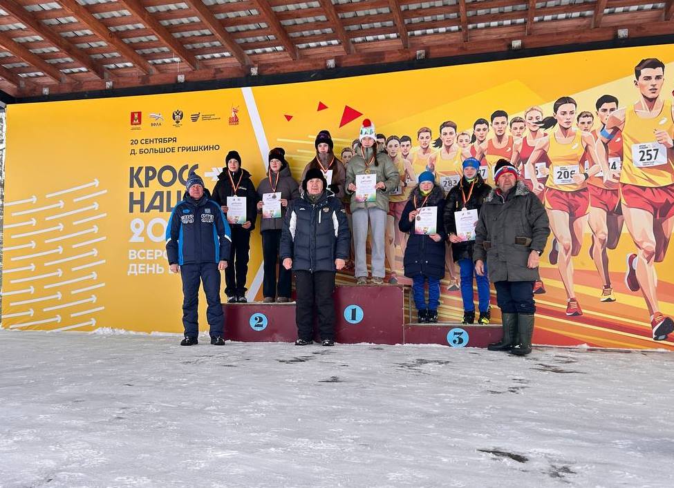 Брат Дарьи Непряевой выиграл командный спринт