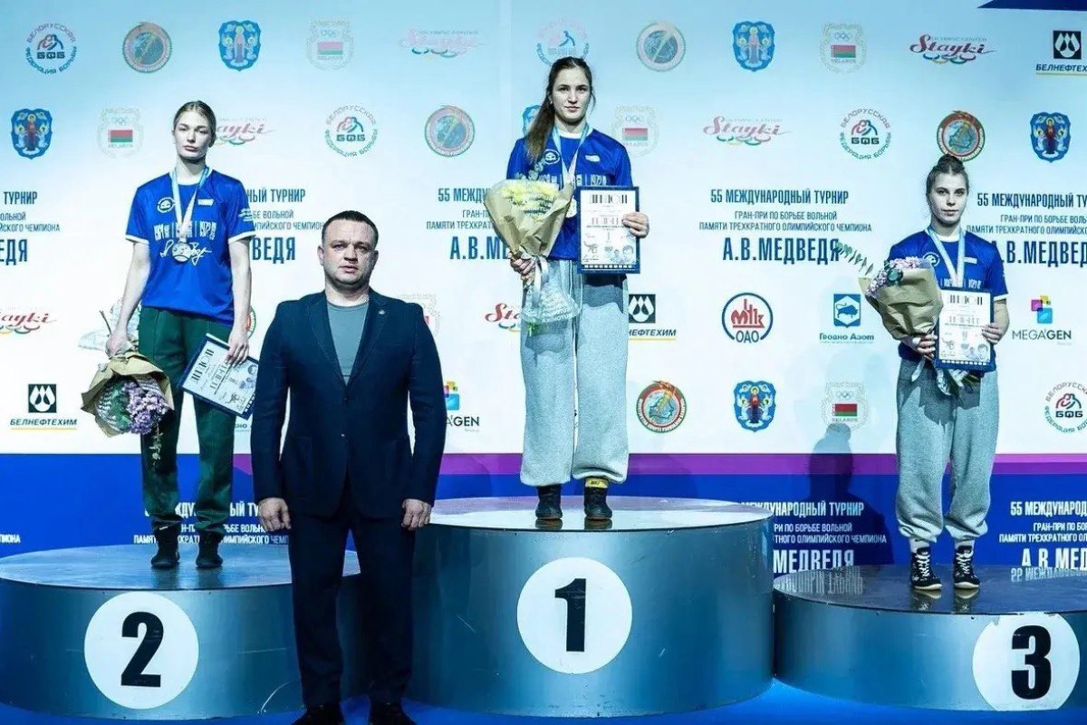 Девушка-борец из Тверской области успешно дебютировала на «Мемориале Медведя»