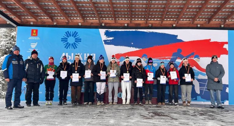 Девушки из Кашина и юноши из Твери стали лучшими в лыжных эстафетах