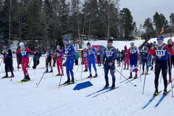 90-летний Липашов дал старт юбилейному лыжному марафону под Тверью
