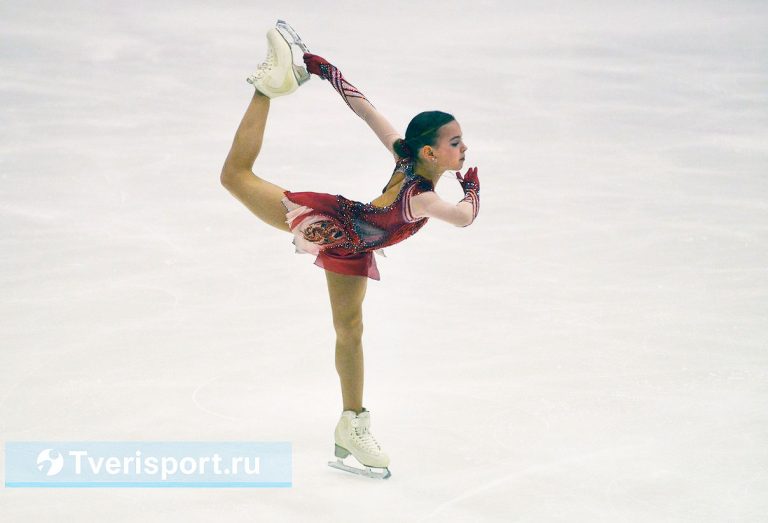 Квадов больше, чем на Олимпиаде: в Твери юные фигуристки устроили битву четверных прыжков