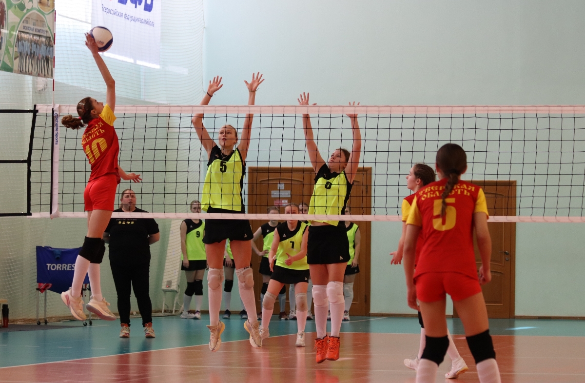 Волейболистки Тверской области стали призерами первенства СЗФО