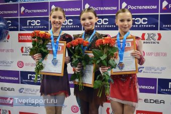 Квадов больше, чем на Олимпиаде: в Твери юные фигуристки устроили битву четверных прыжков Квадов больше, чем на Олимпиаде: в Твери юные фигуристки устроили битву четверных прыжков